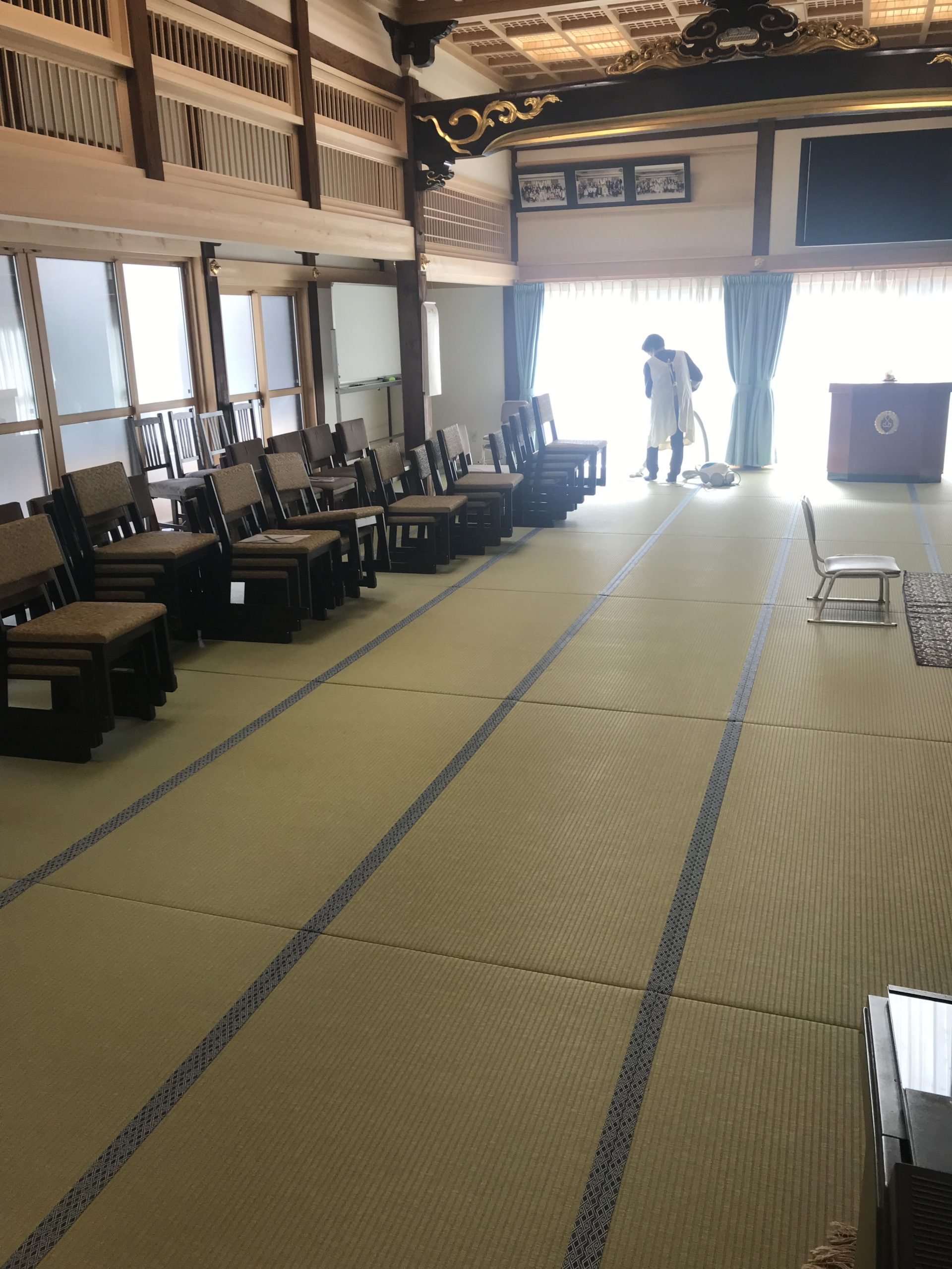 清掃奉仕(せいそうほうし)イメージ写真１